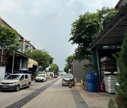 Enterprise Hub (D22), Factory #492017521